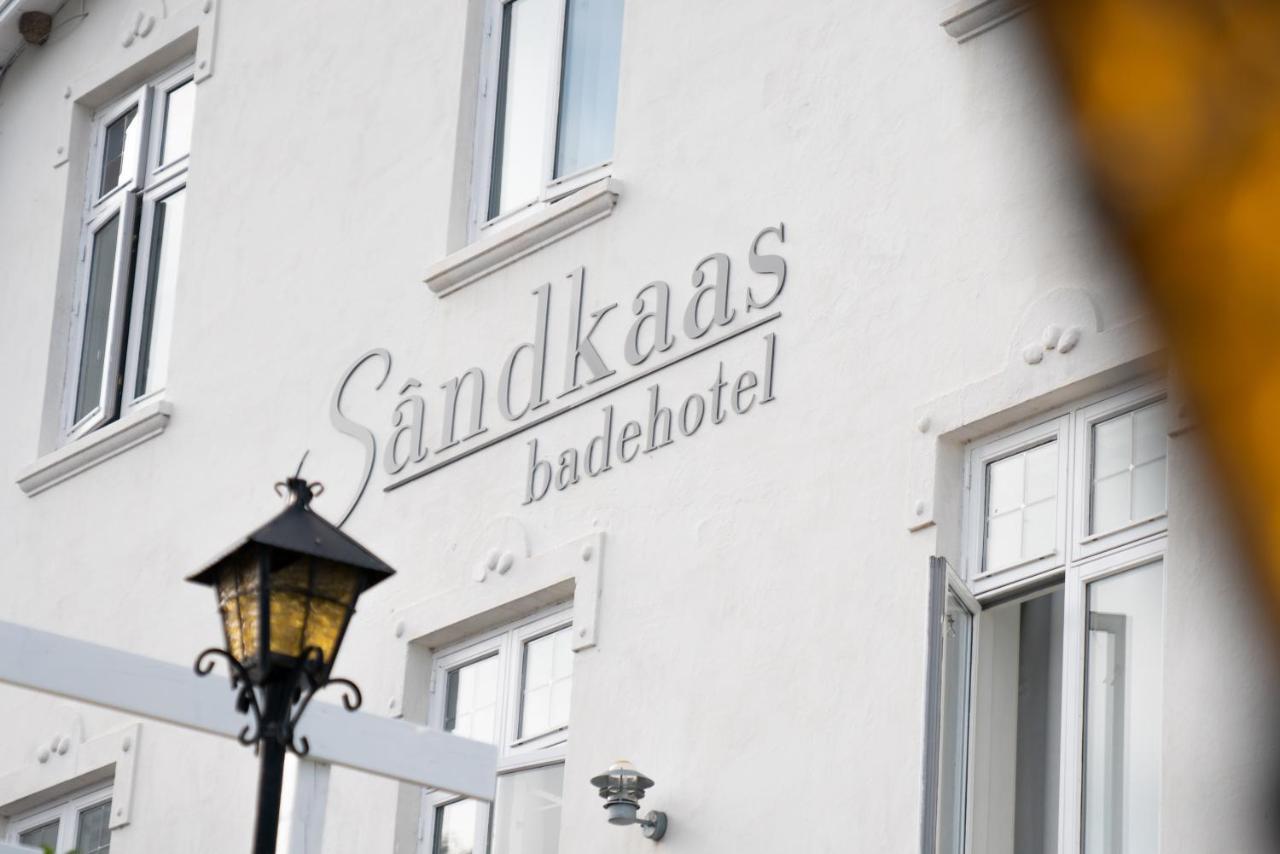 Hotel Sandkaas 3*